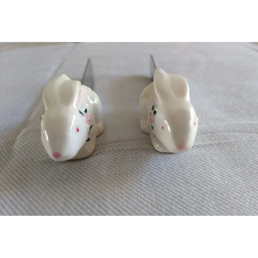 2 Bunny Knobler Japan Stainless Spreader Knives + Ceramic Egg Trinket Box Floral